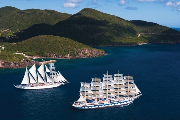 Cruise om bord på et vakkert seilskip