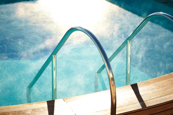 MyCruise Princess-Cruises SAPPHIRE Offentlige-arealer Pool-spa3