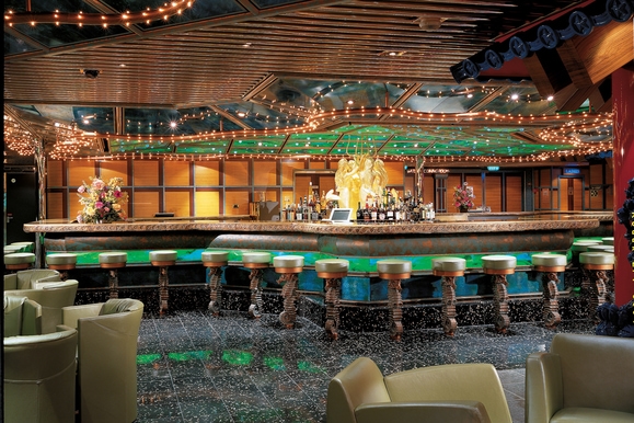 MyCruise Carnival Radiance Offentlige-arealer Barer-lounger-atrium3