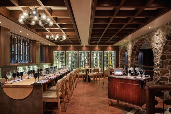 MyCruise Norwegian-Cruise-Line Encore Offentlige-arealer Barer-lounger-atrium11