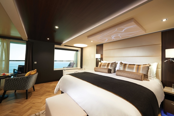 MyCruise Norwegian-Cruise-Line Bliss Kahytter Suite HI1