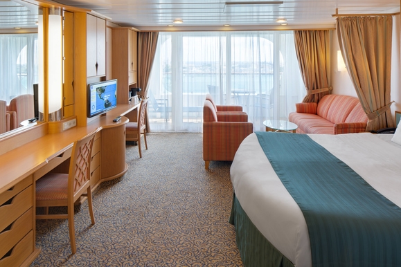 Royal-Caribbean-Cruise-Line Adventure-of-the-Seas Kahytter Suite JS2