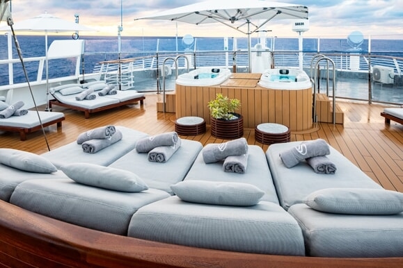 MyCruise SeaDream SeaDream-ll Offentlige-arealer Pool-spa4