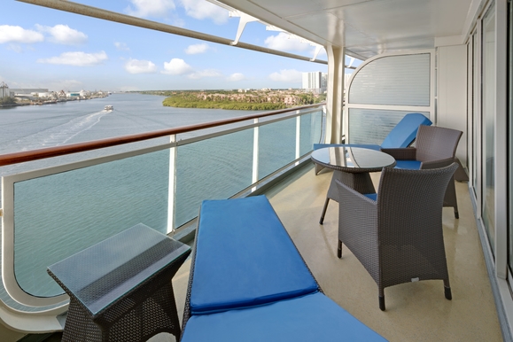 MyCruise Royal-Caribbean-Cruise Line Rhapsody-of-the-Seas Kahytter Suite RS7