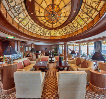 MyCruise Cunard Queen-Victoria Offentlige-arealer Barer-lounger-atrium8