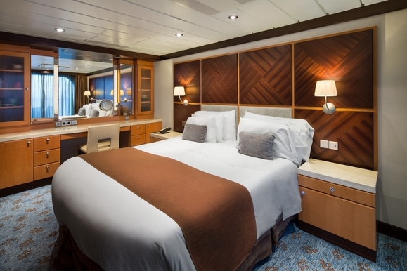 MyCruise Royal-Caribbean-Cruise-Line Oasis-of-the-Seas Kahytter Suite OS 3