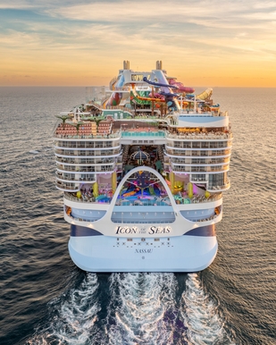 MyCruise Royal-Caribbean-Cruise-Line Icon-of-the-Seas Offentlige-arealer Luftfoto5