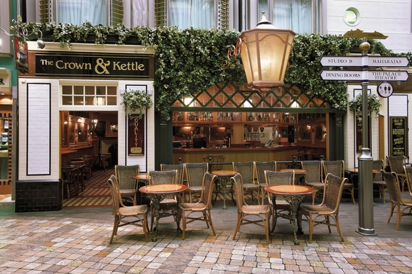 MyCruise Royal-Caribbean-Cruise-Line Explorer-of-the-Seas Offentlige-arealer Restauranter1