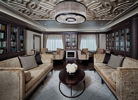 MyCruise Regent-Seven-Seas-Cruises Seven-Seas-Navigator Offentlige-arealer Teater-underholdning1