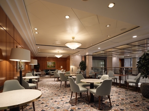 MyCruise P&O-Cruises Aurora Offentlige-arealer Barer-lounger-atrium4