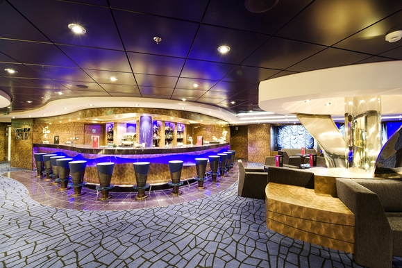 MyCruise MSC Splendida Offentlige-arealer Barer-lounger-atrium3