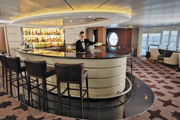 MyCruise Regent-Seven-Seas-Cruises Seven-Seas-Mariner Offentlige-arealer Barer-lounger-atrium2