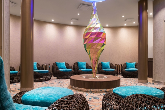 MyCruise Royal-Caribbean-Cruise-Line Harmony-of-the-Seas Offentlige-arealer Pool-spa2