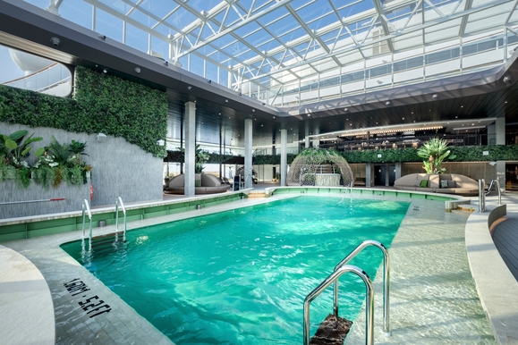 MyCruise MSC World-America Offentlige-arealer Pool-spa9