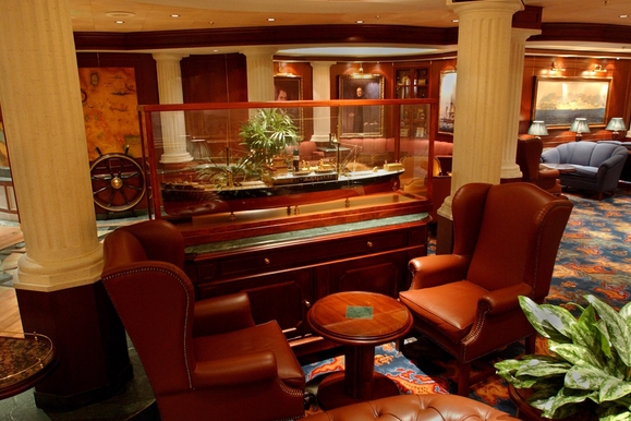 MyCruise Princess-Cruises CARIBBEAN Offentlige-arealer Barer-lounger-atrium3