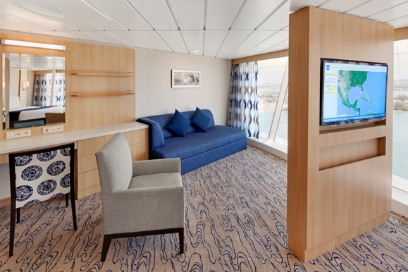 MyCruise Royal-Caribbean-Cruise-Line Voyager-of-the-Seas Kahytter Suite VP2