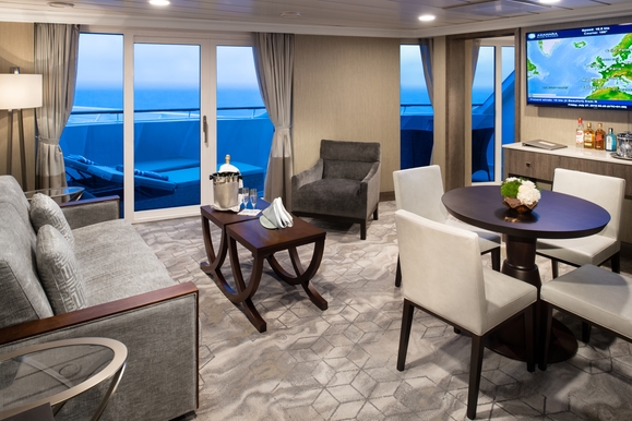 MyCruise Azamara Azamara-Journey Kahytter Suite CO2