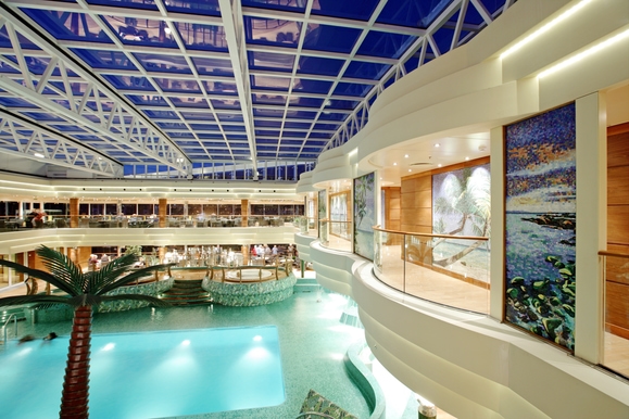 MyCruise MSC Fantasia Offentlige-arealer Pool-Spa2