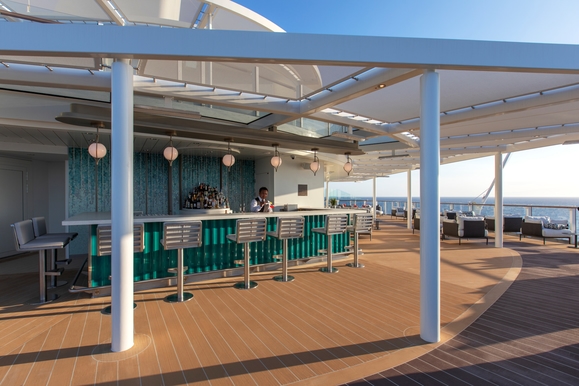 MyCruise Silversea Silver-Nova Offentlige-arealer Barer-lounger-atrium6