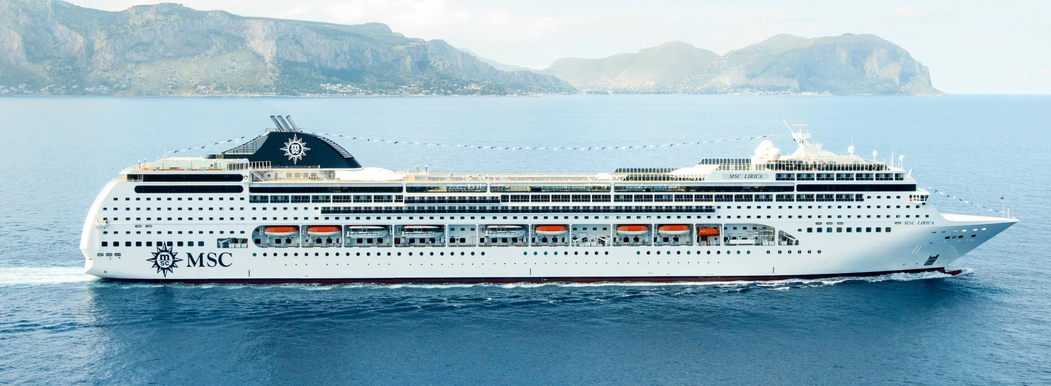 MyCruise MSC Lirica Offentlige-arealer Luftfoto1