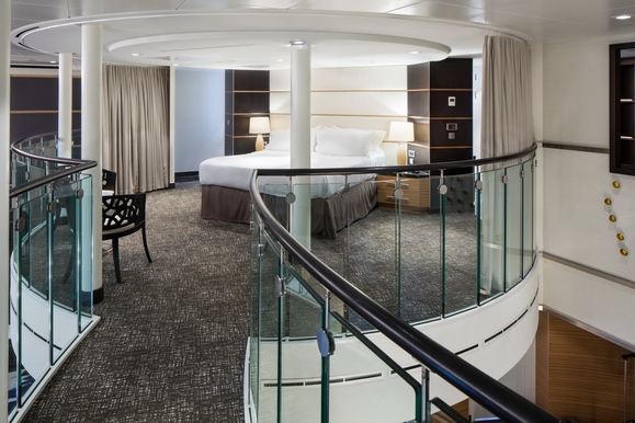 MyCruise Royal-Caribbean-Cruise-Line Sprectrum-of-the-Seas Kahytter Suite SX1