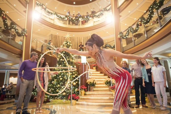 MyCruise Celebrity-Cruises Reflection Offentlige-arealer Teater-underholdning1