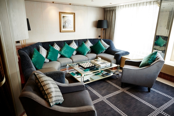 MyCruise Celestyal-Cruises Celestyal-Journey Kahytter Suite SP4