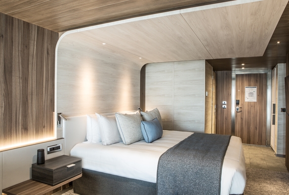 MyCruise Ponant Le-Commandant-Charcot Kahytter Suite VS61