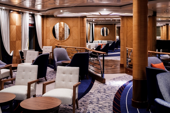 MyCruise PAO Arcadia Offentlige-arealer Barer-lounger-atrium6