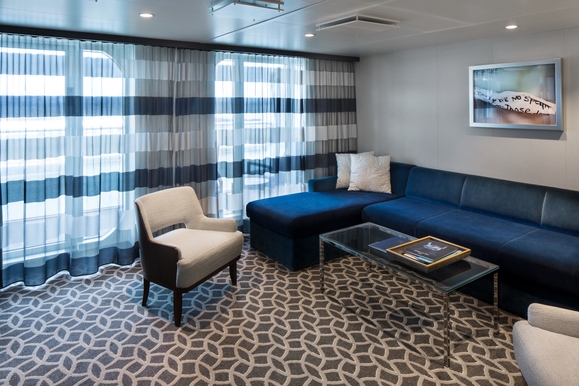 MyCruise Royal-Caribbean-Cruise-Line Sprectrum-of-the-Seas Kahytter Suite JX4