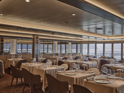 MyCruise Silversea Silver-Moon Offentlige-arealer Restauranter12