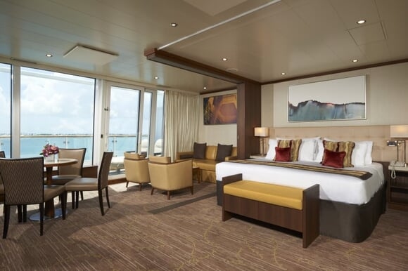 MyCruise Norwegian-Cruise-Line Dawn Kahytter Suite S4,SB1