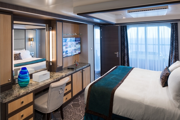MyCruise Royal-Caribbean-Cruise-Line Symphony-of-the-Seas Kahytter Suite VS2
