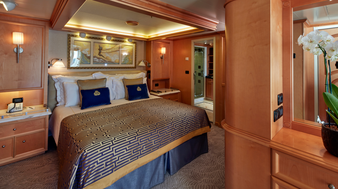 MyCruise Cunard Queen-Elizabeth Kahytter Suite Q21