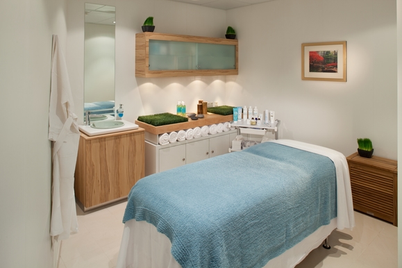 MyCruise Royal-Caribbean-Cruise-Line Allure-of-the-Seas Offentlige-arealer Pool-spa9