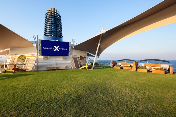MyCruise-Celebrity-Cruises-Silhouette-Offentlige-arealer-Barer-lounger-atrium6
