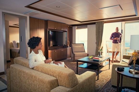 Celebrity-Cruises Equinox Kahytter Suite RS1