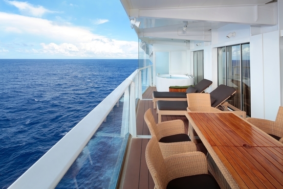 MyCruise Royal-Caribbean-Cruise-Line Oasis-of-the-Seas Kahytter Suite RL 9