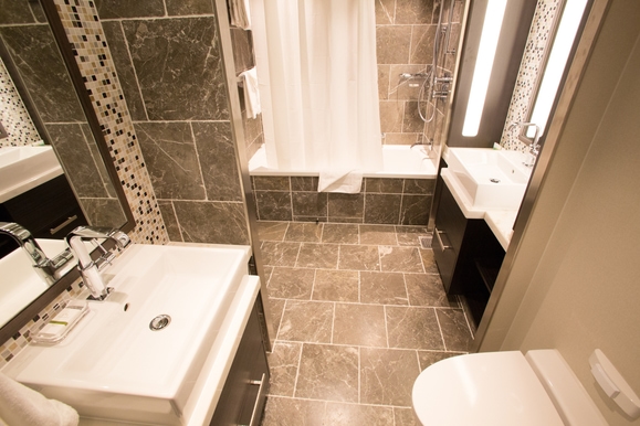MyCruise Royal-Caribbean-Cruise-Line Quantum-of-the-Seas Kahytter Suite GXX2