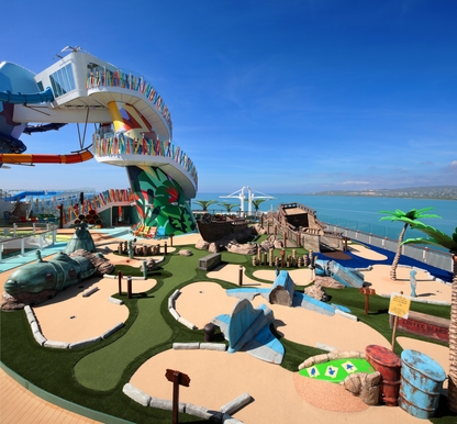 MyCruise Royal-Caribbean-Cruise-Line Icon-of-the-Seas Offentlige-arealer Teater-underholdning7