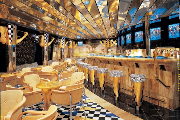 MyCruise Carnival Radiance Offentlige-arealer Barer-lounger-atrium1