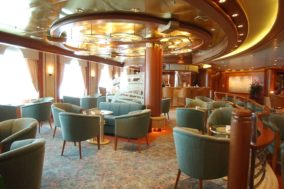MyCruise Princess-Cruises CORAL Offentlige-arealer Barer-lounger-atrium2