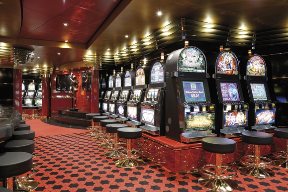 MyCruise MSC Poesia Offentlige-arealer Casino-butikker3