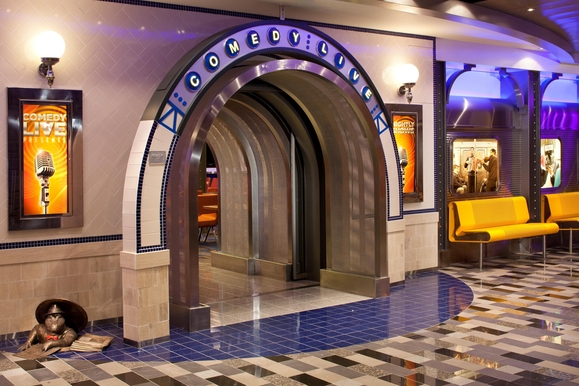 MyCruise Royal-Caribbean-Cruise-Line Oasis-of-the-Seas Offentlige-arealer Teater-underholdning1