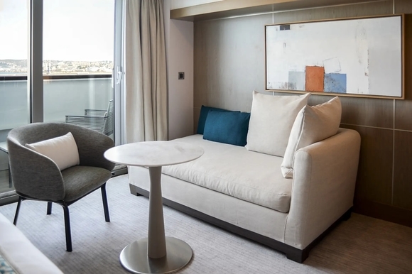 MyCruise Ponant L-Austral Kahytter Suite DS65