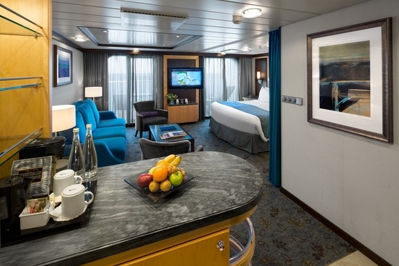 MyCruise Royal-Caribbean-Cruise-Line Oasis-of-the-Seas Kahytter Suite GS 4