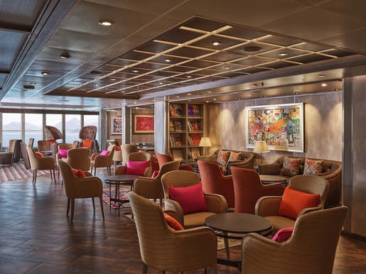 MyCruise Silversea Silver-Moon Offentlige-arealer Barer-lounger-atrium10