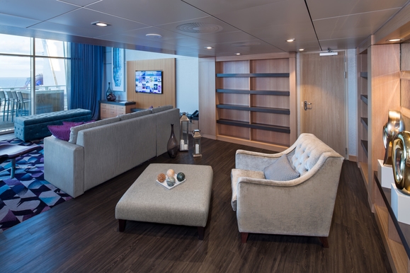 MyCruise Royal-Caribbean-Cruise-Line Symphony-of-the-Seas Kahytter Suite RL1