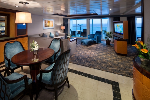 MyCruise Royal-Caribbean-Cruise-Line Liberty-of-the-Seas Kahytter Suite OS1