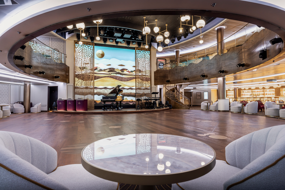 MyCruise Cunard Queen-Anne Offentlige-arealer Teater-underholdning1